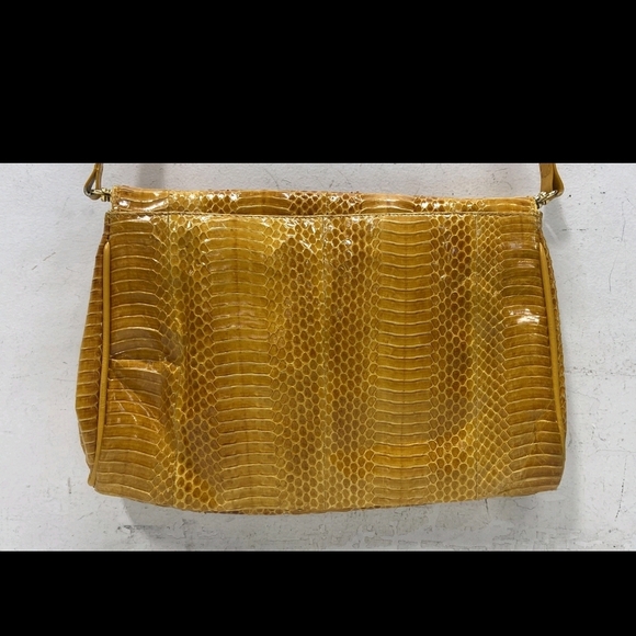 Yellow Snakeskin Pattern Shoulder Bag J Renee Shoulder Bag - Picture 4 of 7